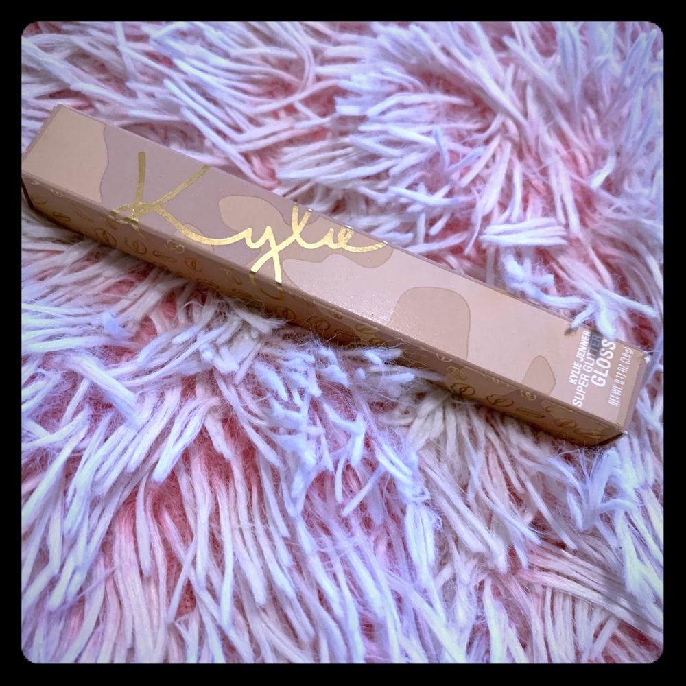 Kylie Cosmetics Glamour Lip Gloss